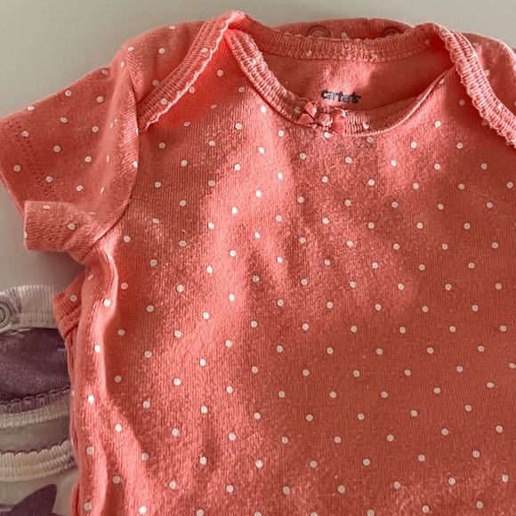 Set of 5 baby girl onesies size 6 months - Picture 3 of 5